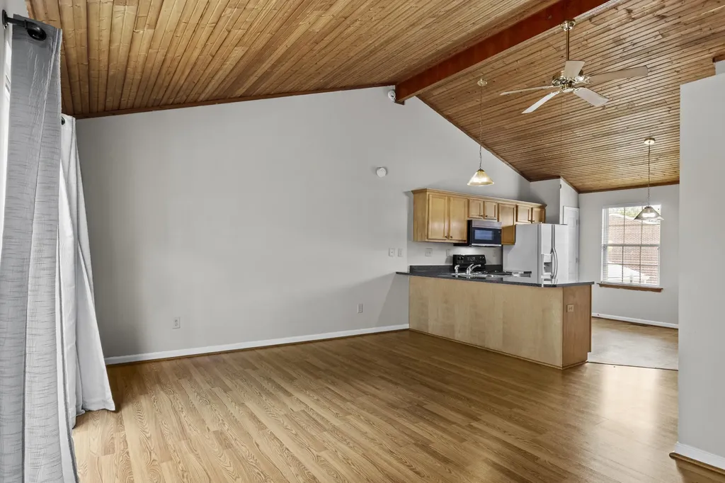3533 Lochdale Terrace Lexington KY 40514