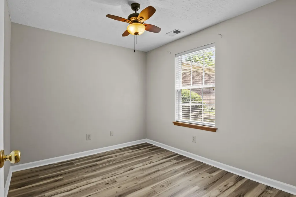 3533 Lochdale Terrace Lexington KY 40514