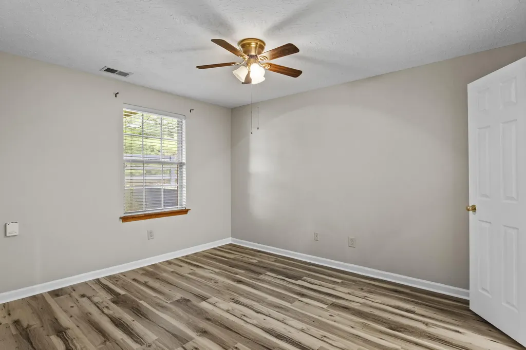 3533 Lochdale Terrace Lexington KY 40514