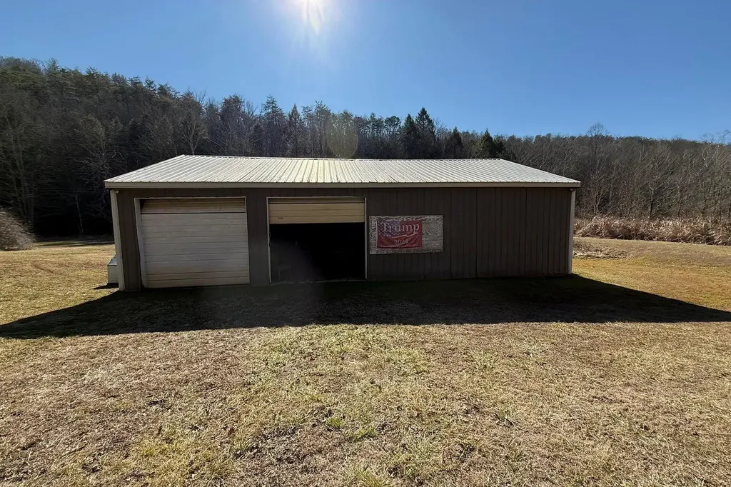 520 State Highway 708 Beattyville KY 41311