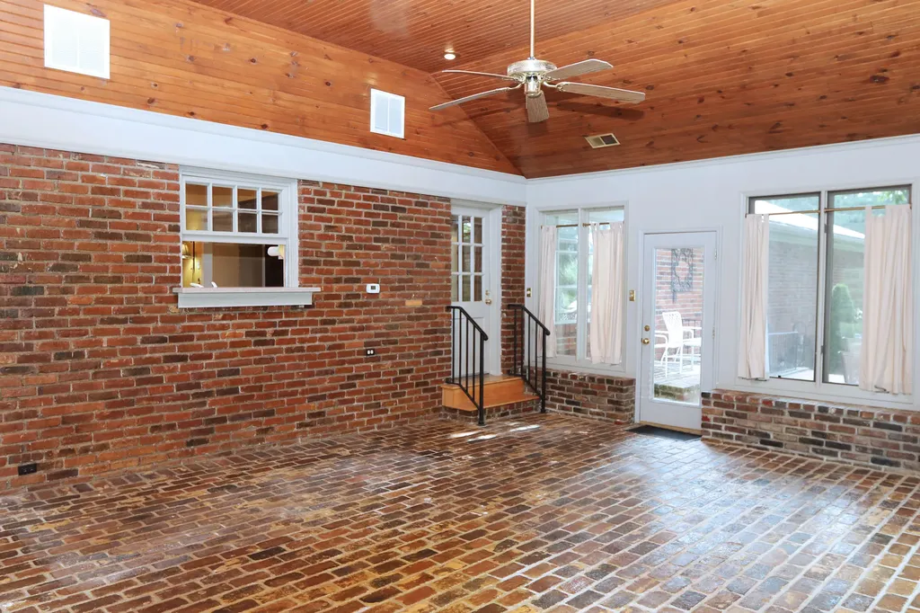 2586 Westmorland Road Lexington KY 40510