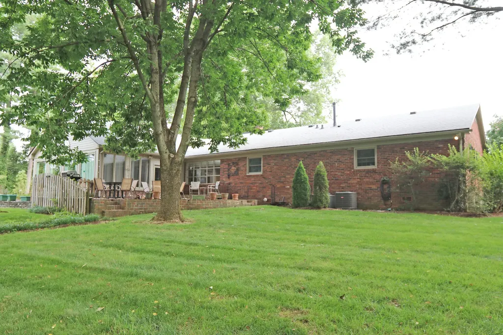 2586 Westmorland Road Lexington KY 40510