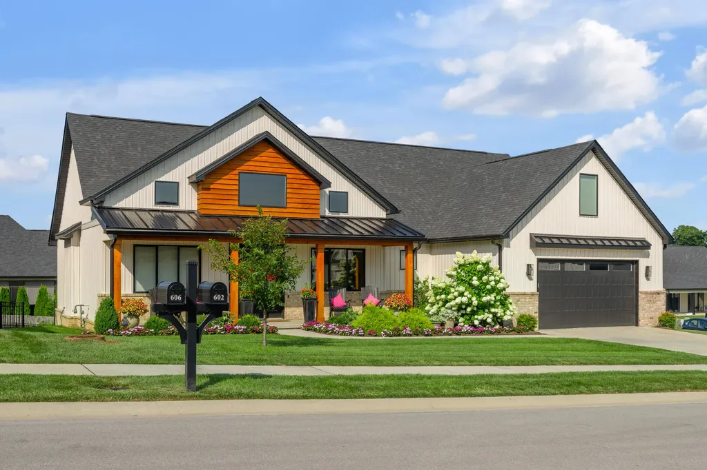 602 Trinity Lane Versailles KY 40383