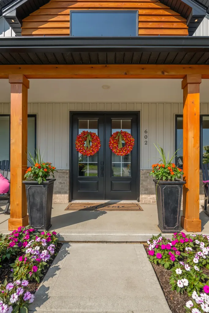 602 Trinity Lane Versailles KY 40383