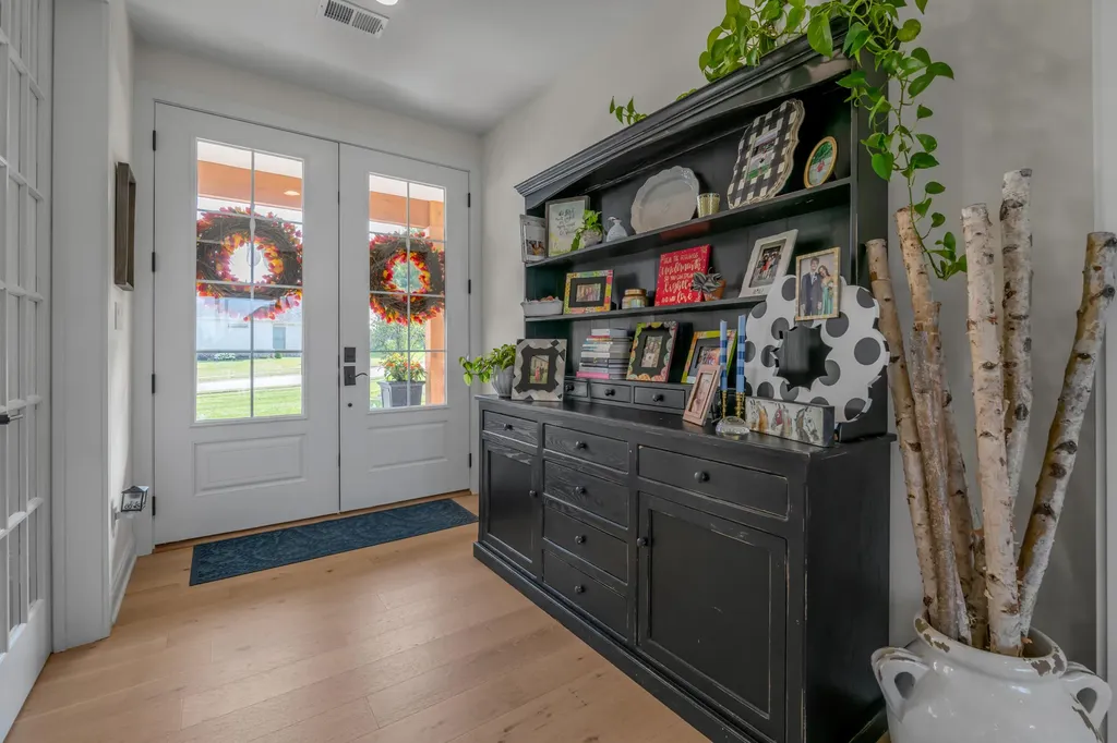 602 Trinity Lane Versailles KY 40383