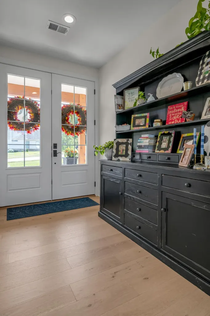 602 Trinity Lane Versailles KY 40383