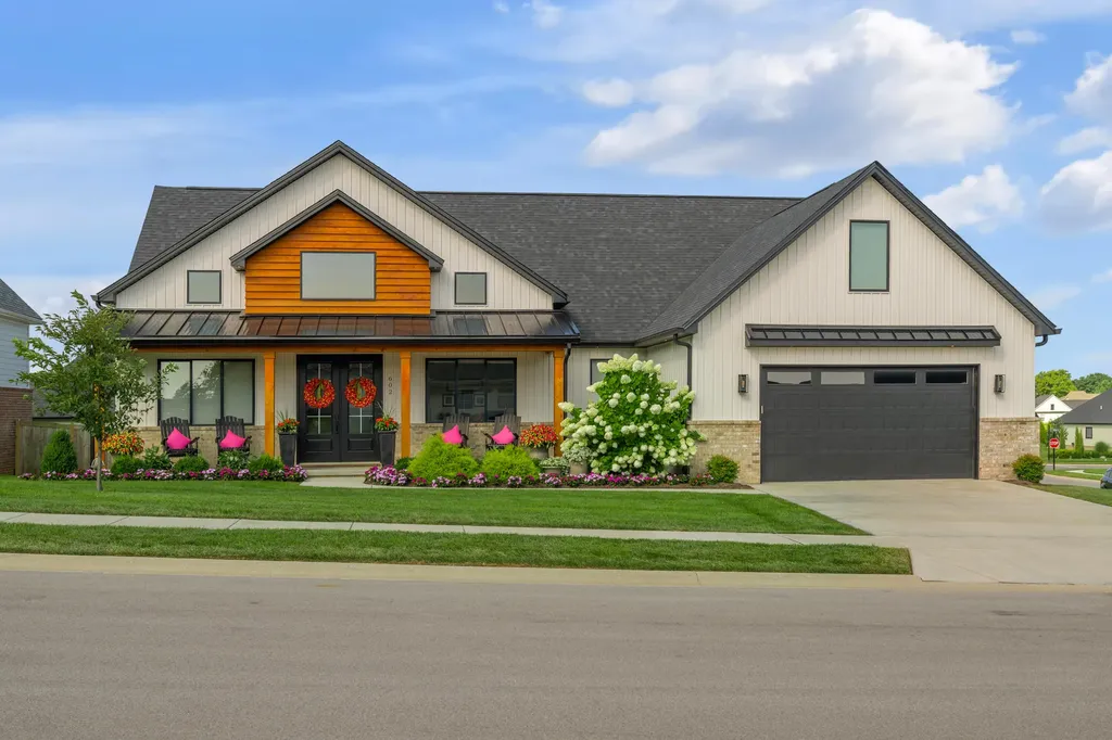 602 Trinity Lane Versailles KY 40383