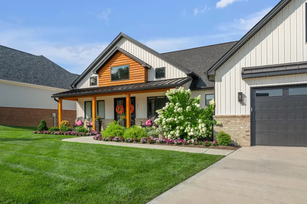 602 Trinity Lane Versailles KY 40383