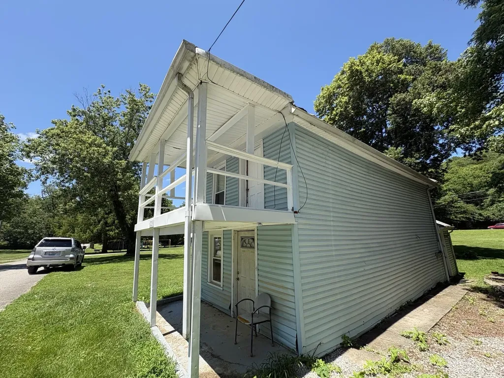 270 Taylor St Street Owenton KY 40359
