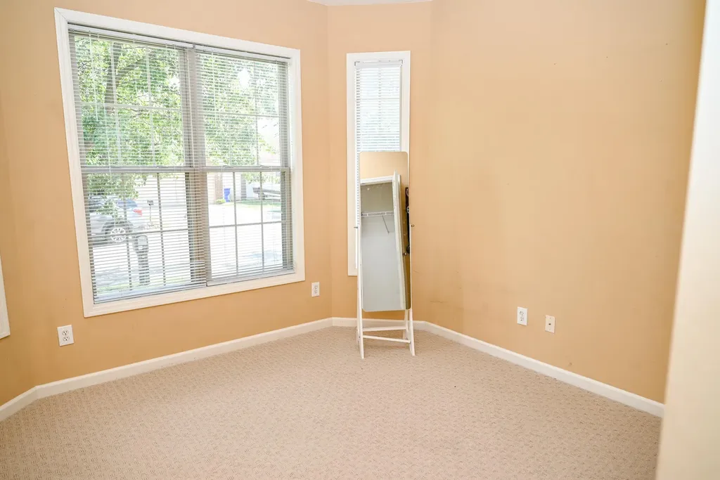 2604 Shannon Trace Lexington KY 40511