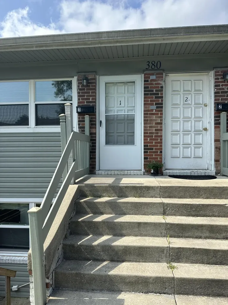 380 Redding Road Lexington KY 40517