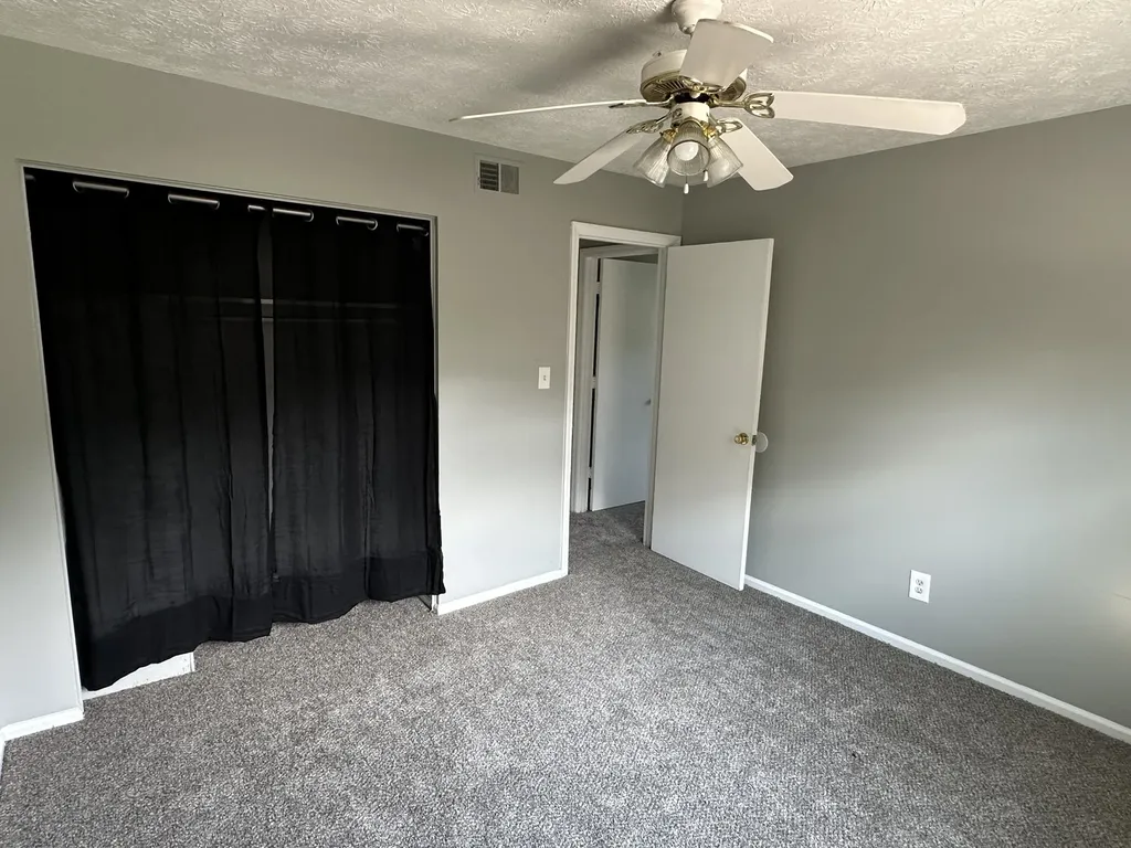 380 Redding Road Lexington KY 40517