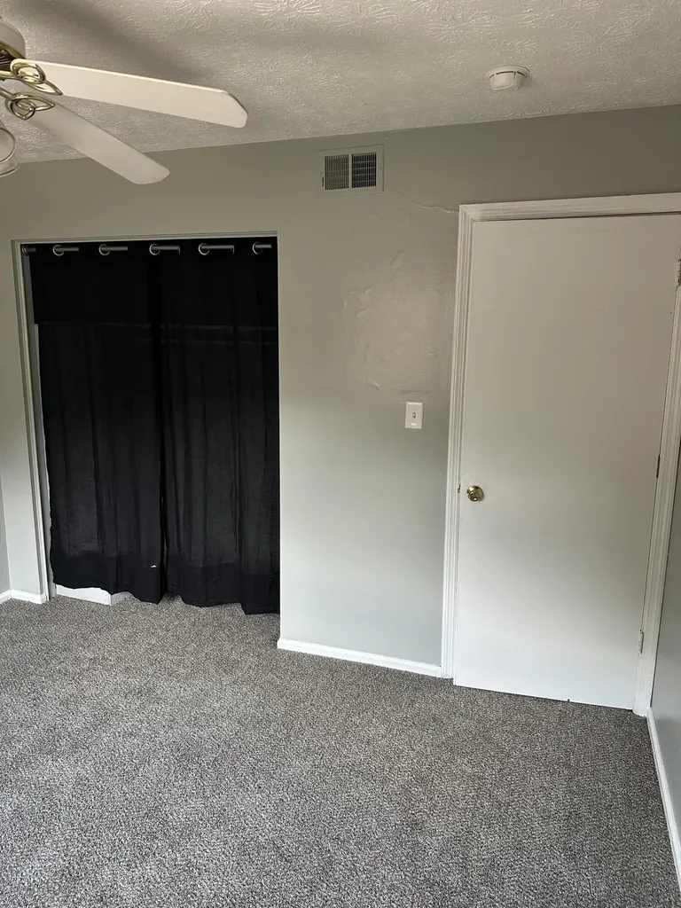 380 Redding Road Lexington KY 40517