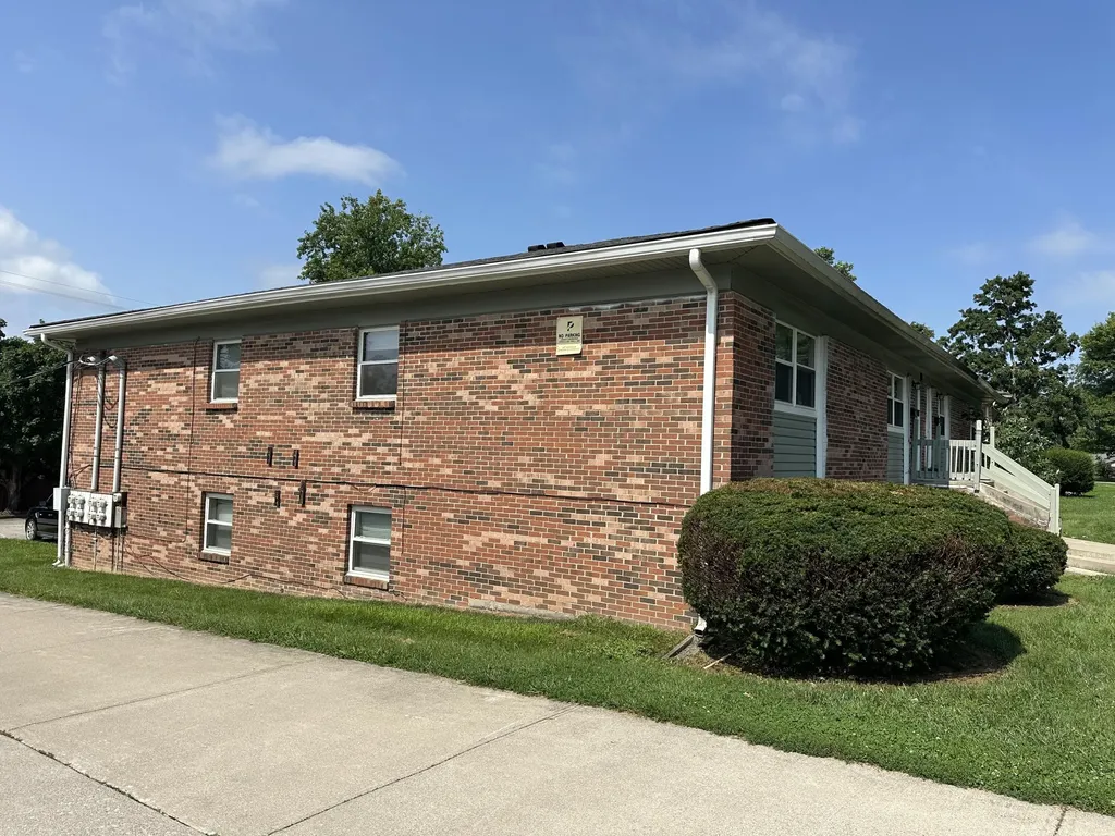 380 Redding Road Lexington KY 40517