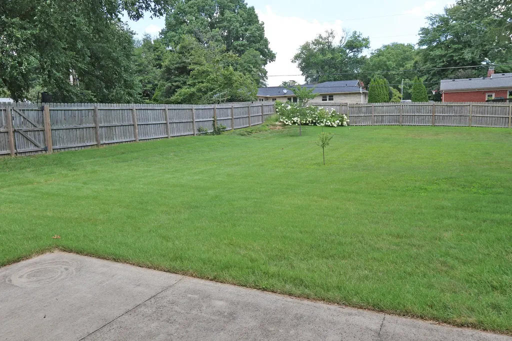 3081 Breckenwood Drive Lexington KY 40502
