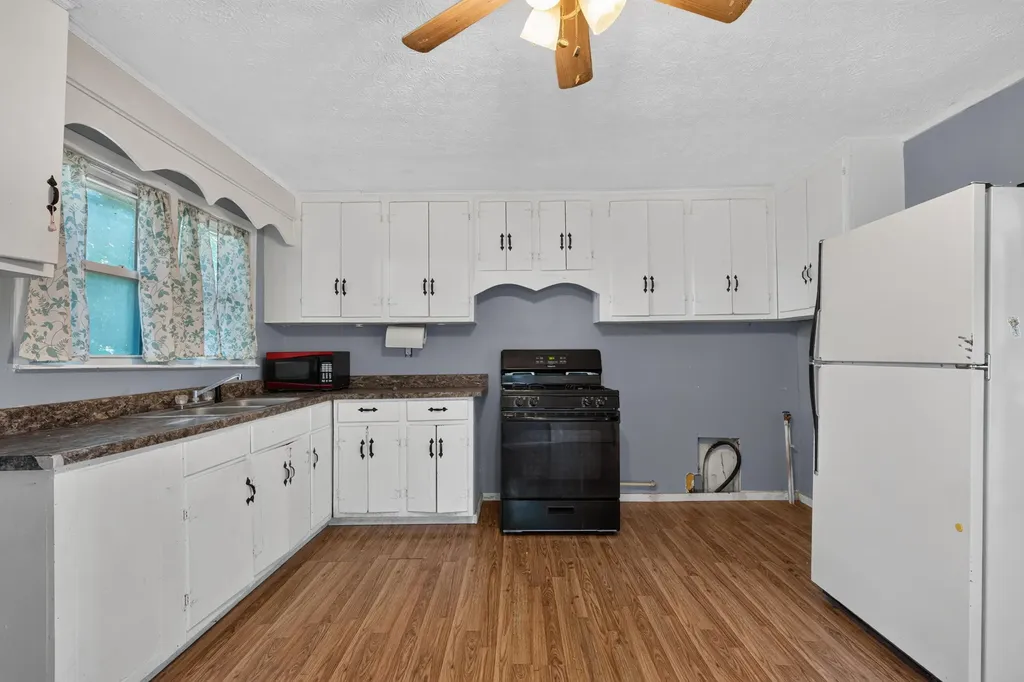 325 Old Lemons Mill Road Georgetown KY 40324