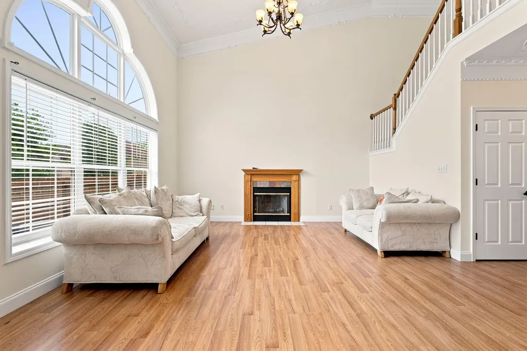 3384 Drayton Place Lexington KY 40503