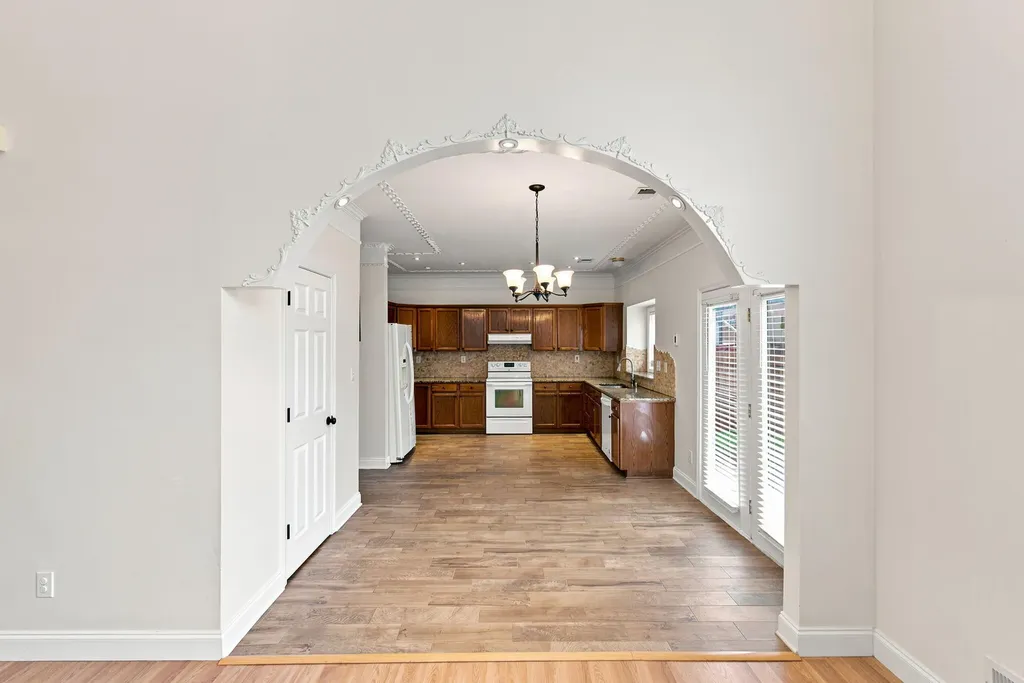 3384 Drayton Place Lexington KY 40503