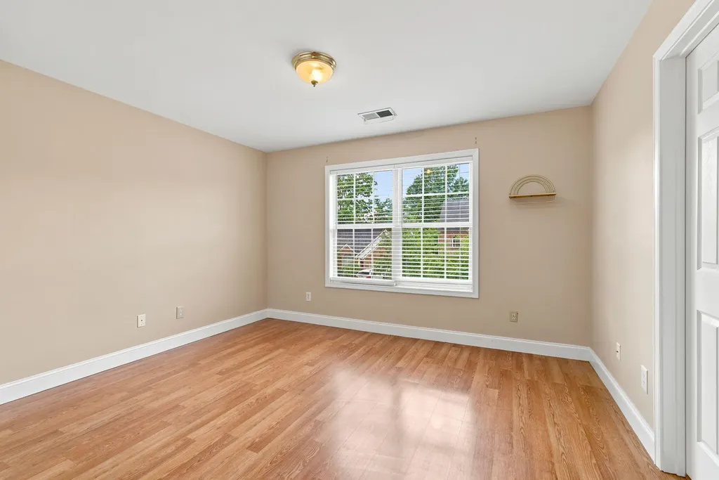 3384 Drayton Place Lexington KY 40503
