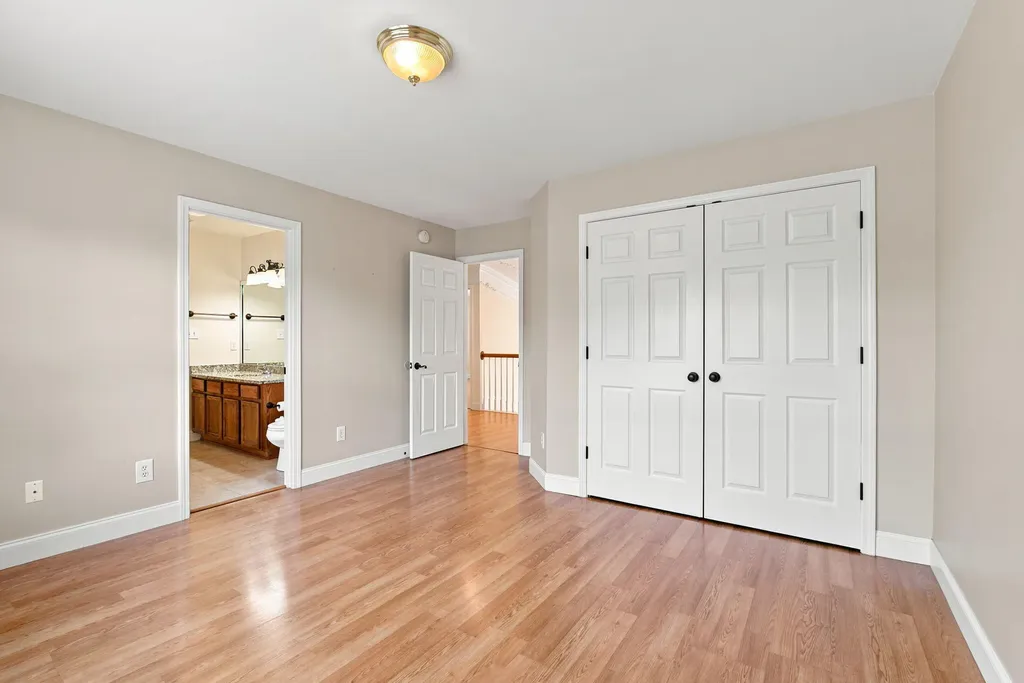 3384 Drayton Place Lexington KY 40503