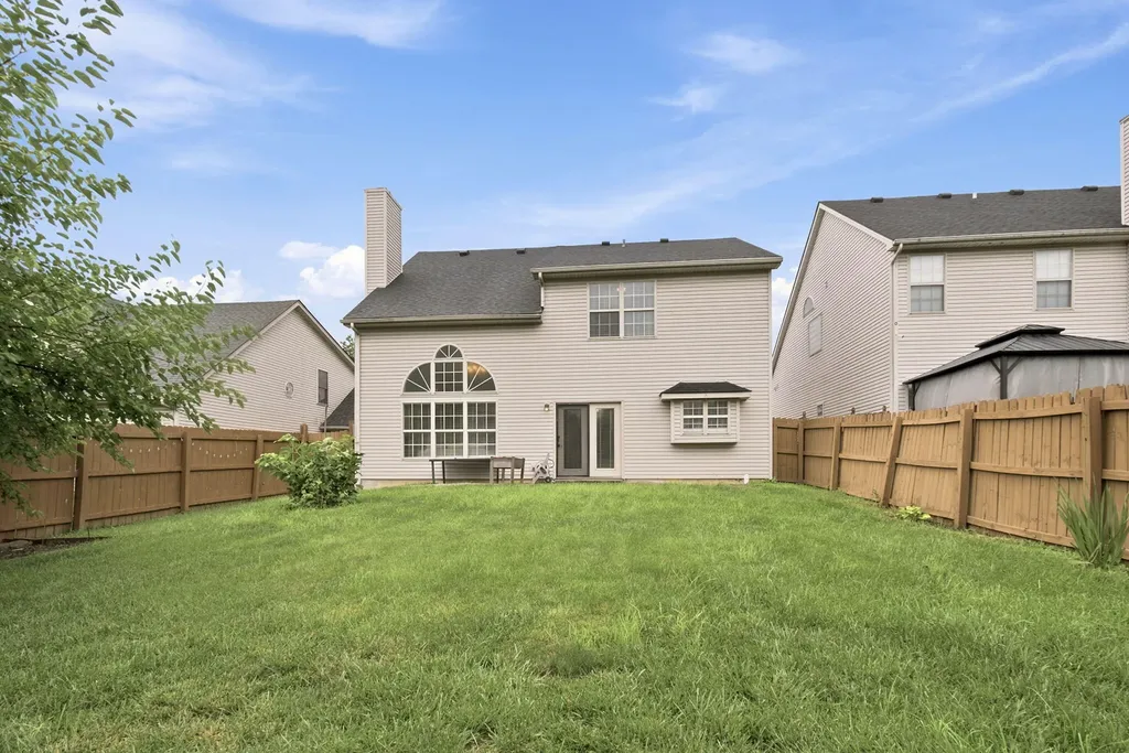 3384 Drayton Place Lexington KY 40503