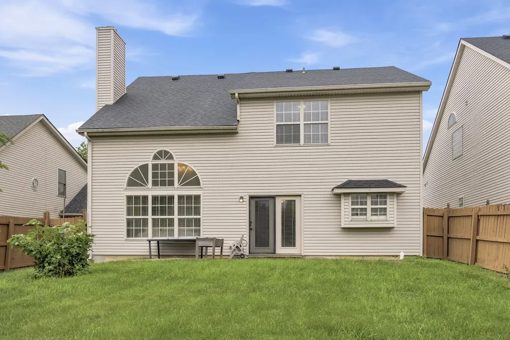 3384 Drayton Place Lexington KY 40503