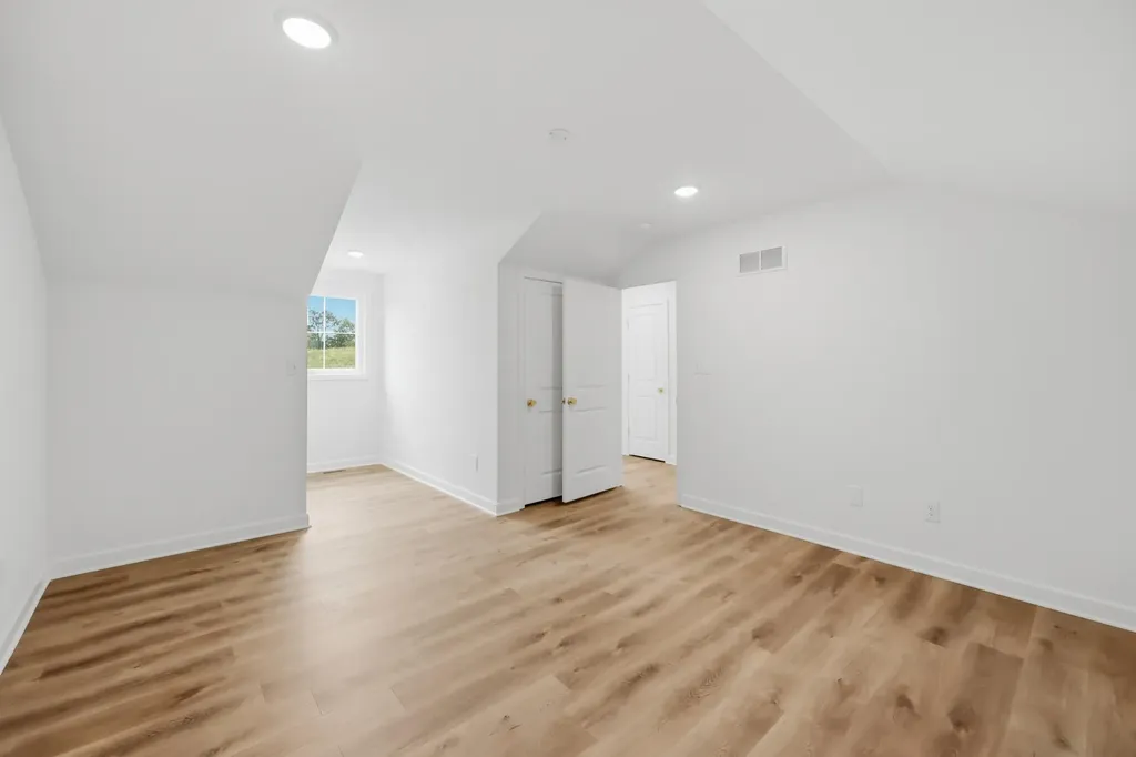 680 Hollow Creek Road Lexington KY 40511