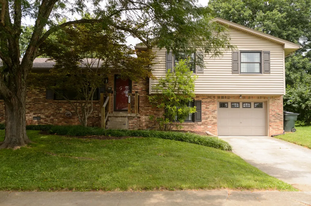 3279 Waterford Park Lexington KY 40517