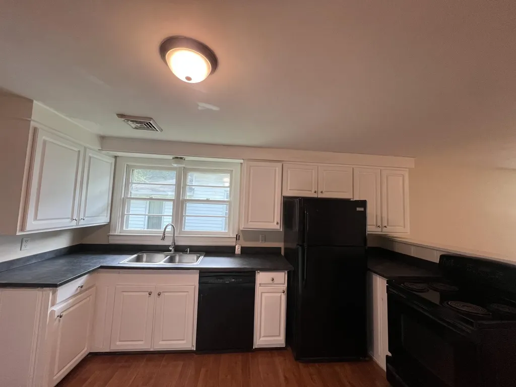 211 S 15th Street Murray KY 42071