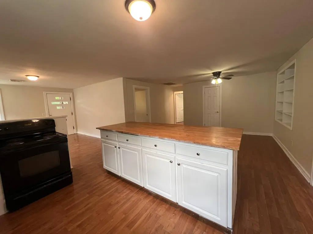 211 S 15th Street Murray KY 42071