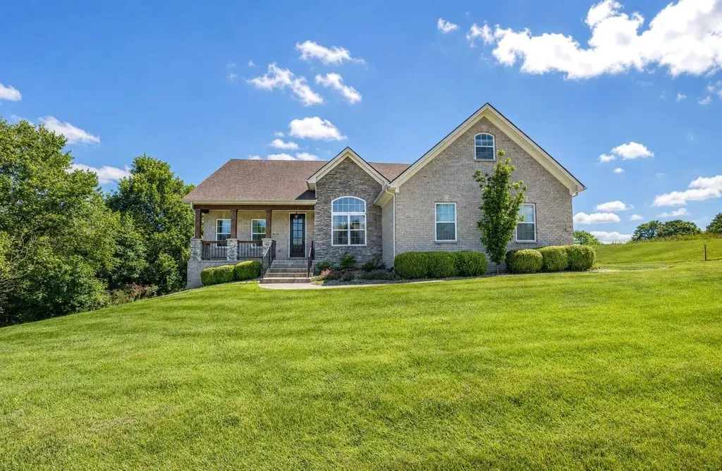 147 Cross Creek Road Paris KY 40361