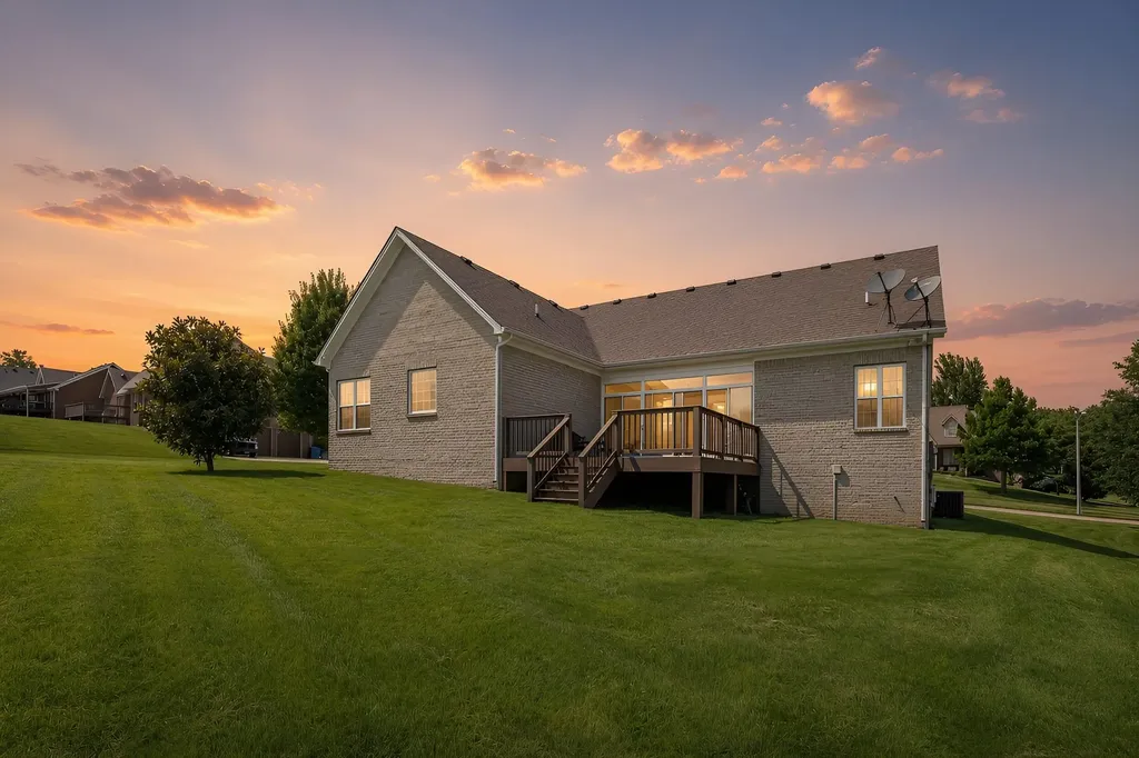 147 Cross Creek Road Paris KY 40361