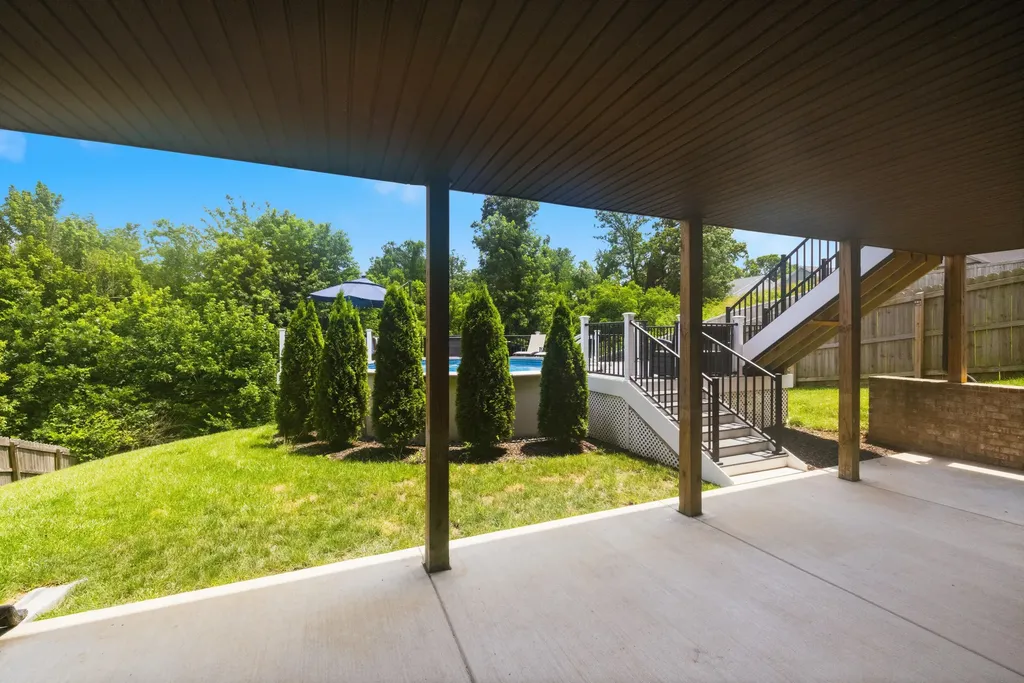 177 Waterside Drive Georgetown KY 40324