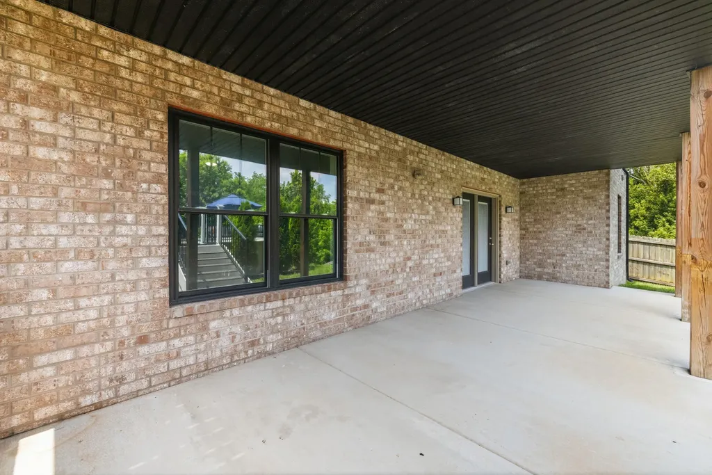 177 Waterside Drive Georgetown KY 40324