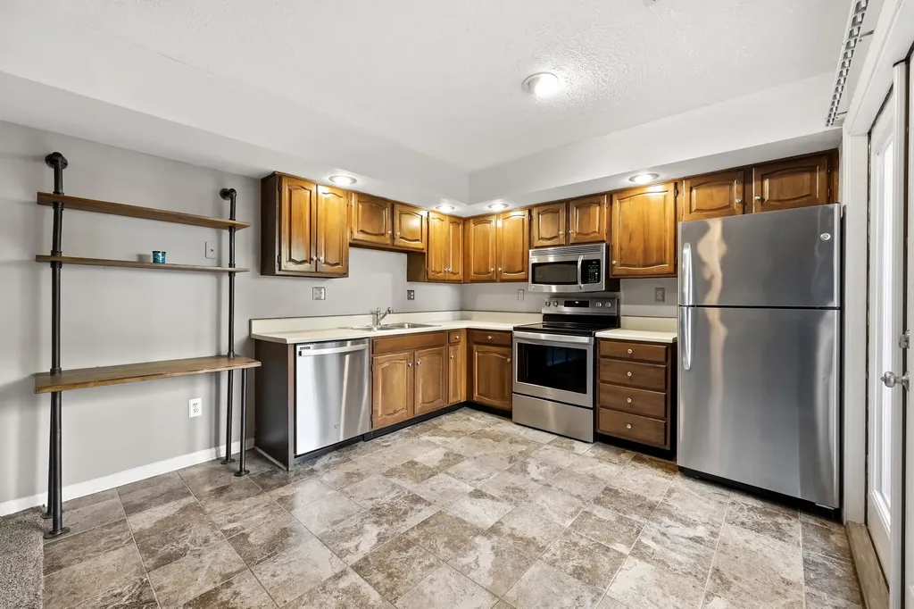 412 Darby Creek Road Lexington KY 40509