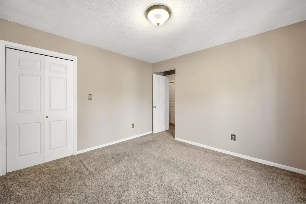 412 Darby Creek Road Lexington KY 40509