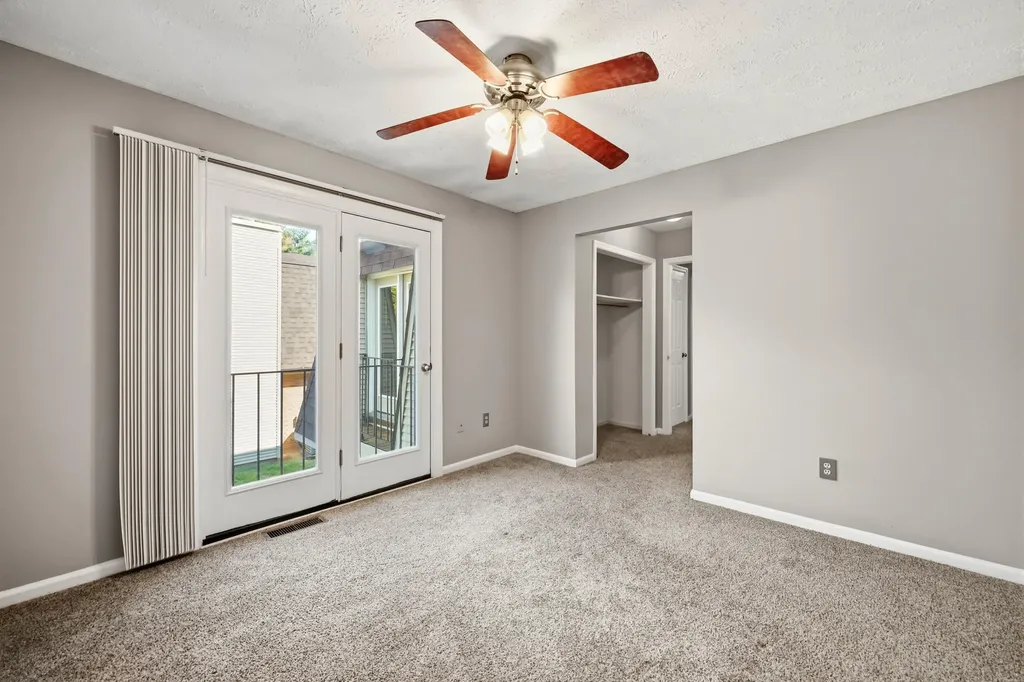 412 Darby Creek Road Lexington KY 40509