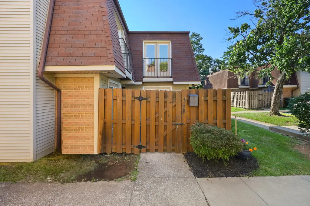 412 Darby Creek Road Lexington KY 40509