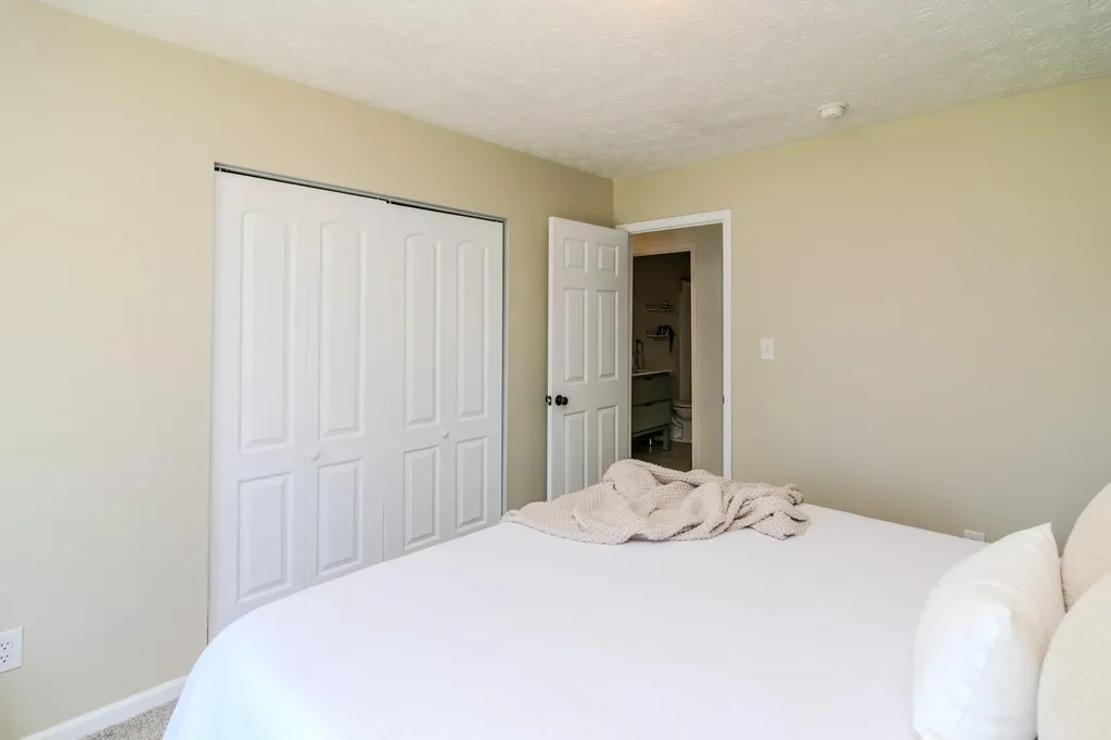 878 Bordallo Drive Lexington KY 40514