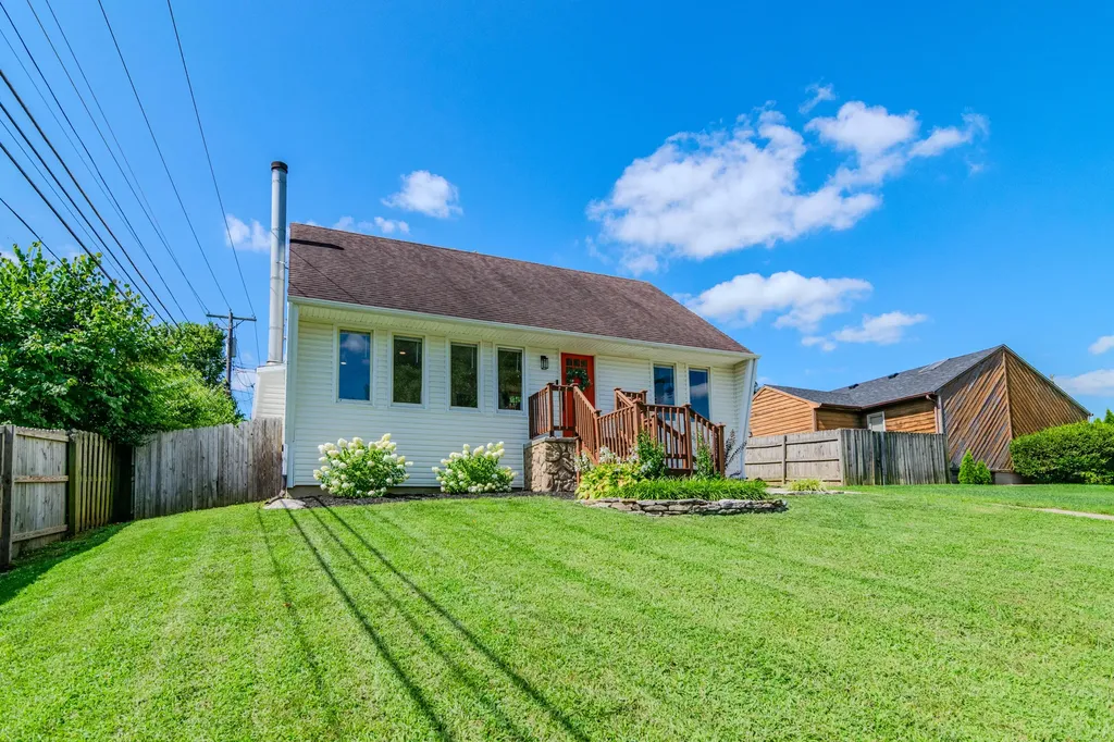 878 Bordallo Drive Lexington KY 40514