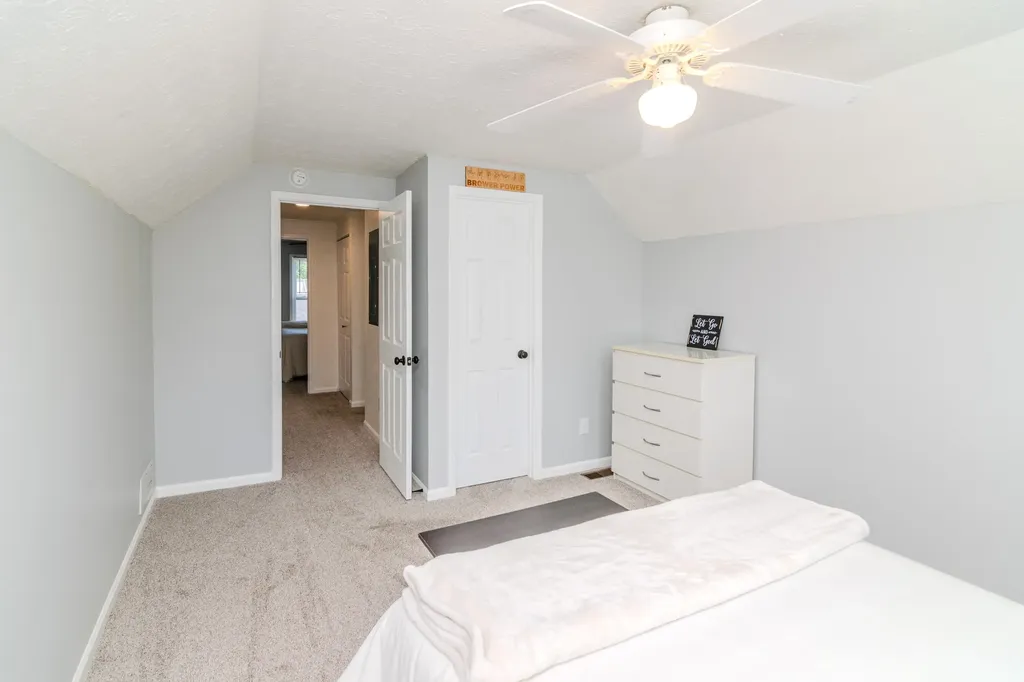 878 Bordallo Drive Lexington KY 40514