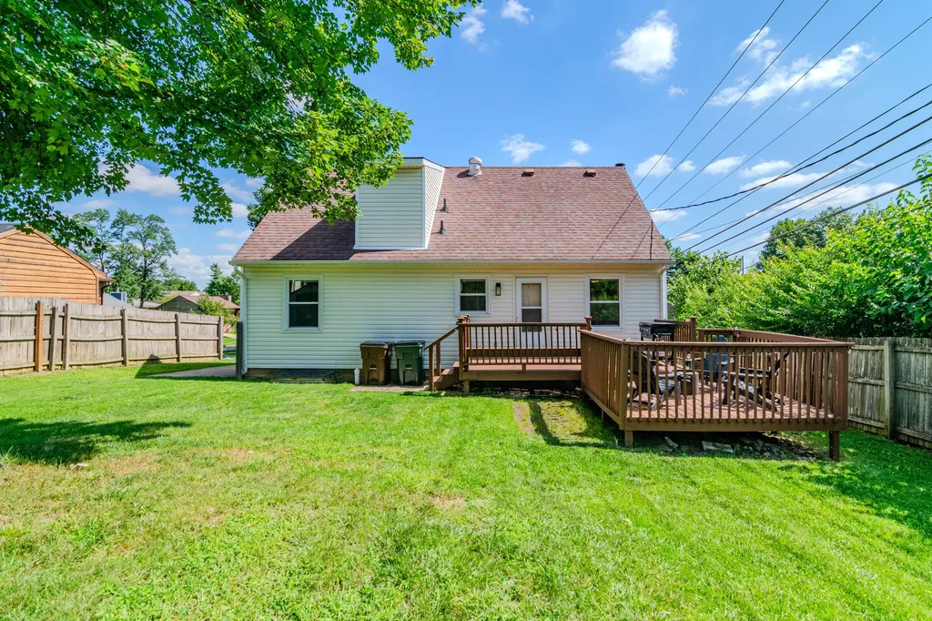 878 Bordallo Drive Lexington KY 40514