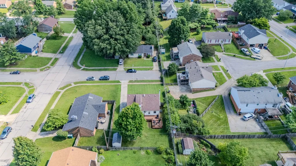 878 Bordallo Drive Lexington KY 40514