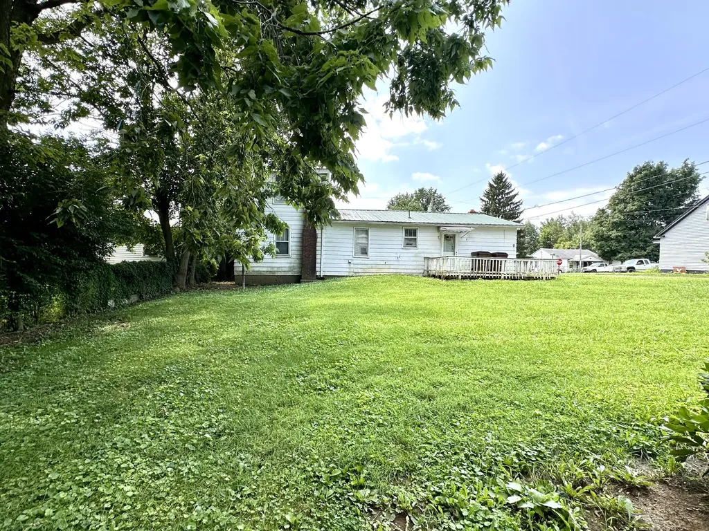120 Leer Street Carlisle KY 40311