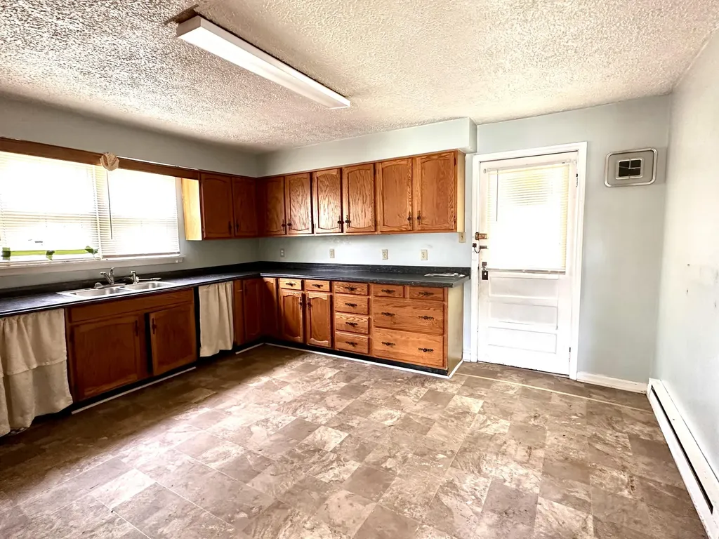 120 Leer Street Carlisle KY 40311