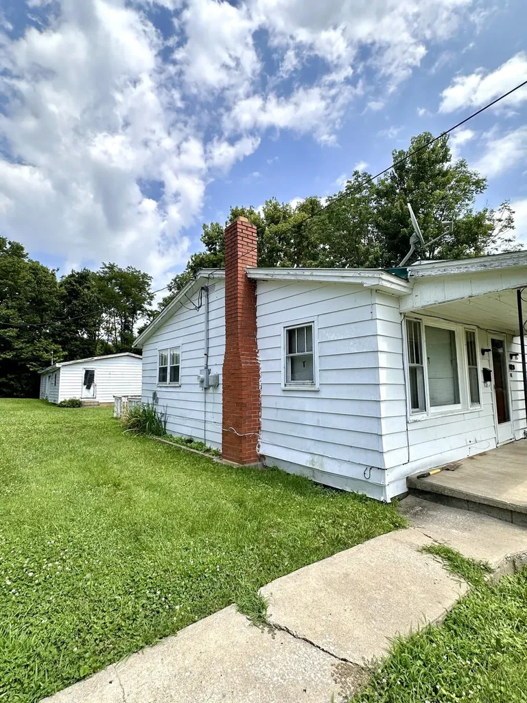120 Leer Street Carlisle KY 40311