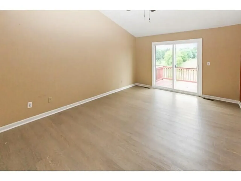 340 Village Drive Frankfort KY 40601
