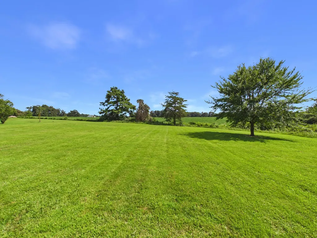 2610 Ky-564 Mayfield KY 42066
