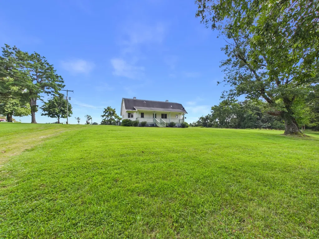 2610 Ky-564 Mayfield KY 42066