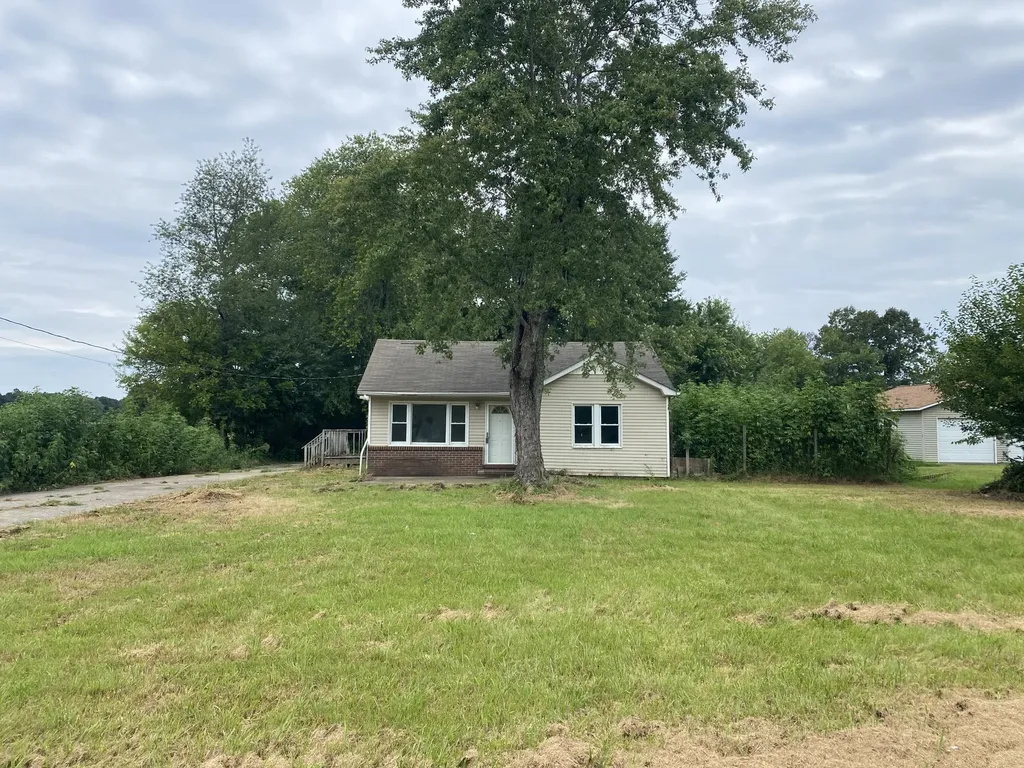 1115 Airport Road Murray KY 42071